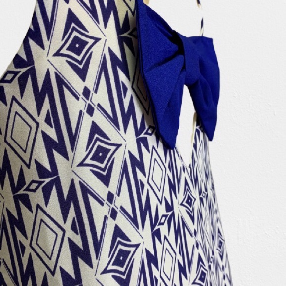 MYAN FROM FRANCESCA’S SHIFT DRESS WITH BOW BACK - Picture 5 of 8